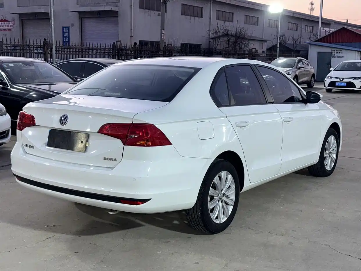 Volkswagen Bora 2019 Bora Legend 1.5L Auto Leading Type China VI фото 8