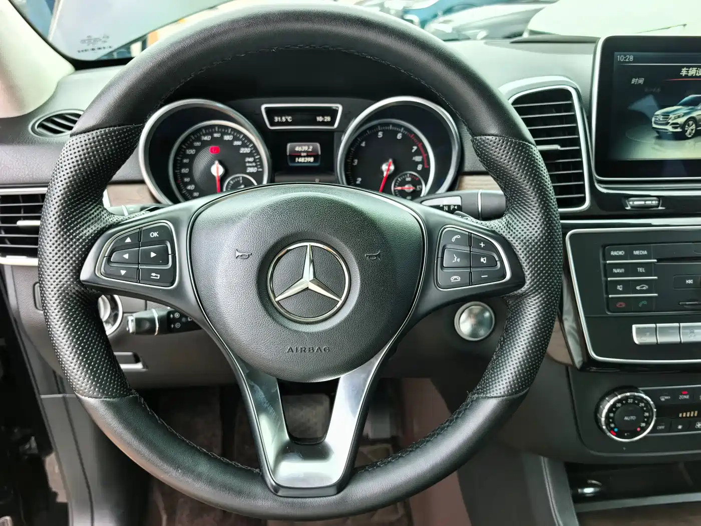 Mercedes-Benz GLE 2016 2015 GLE 400 4MATIC