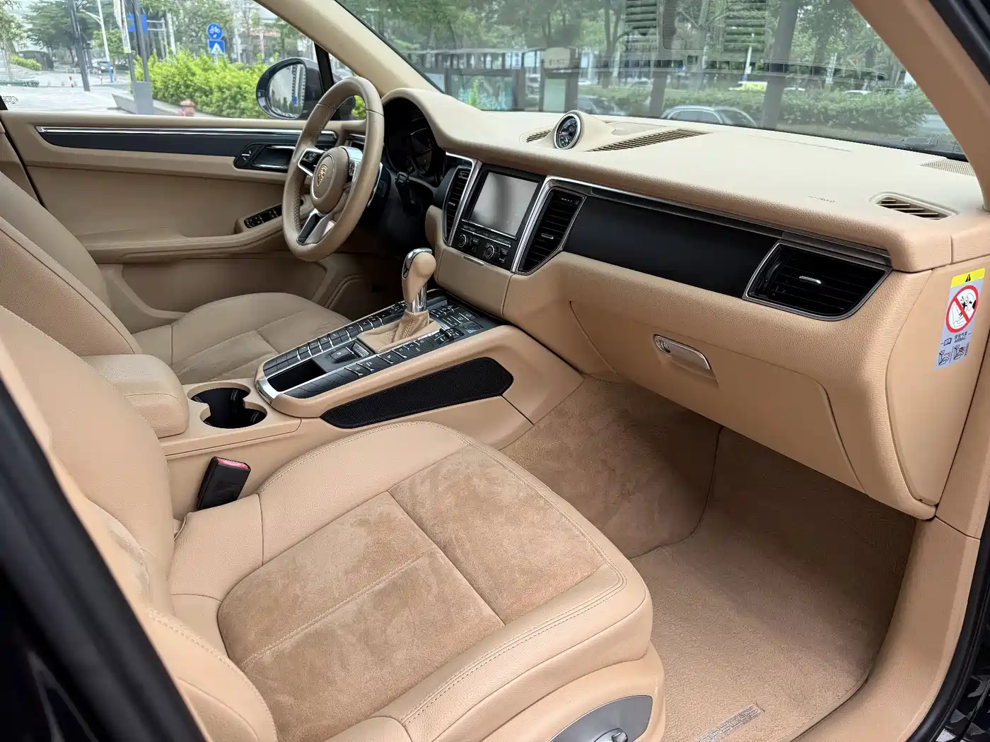 Porsche Macan 2016 Macan 2.0T фото 9