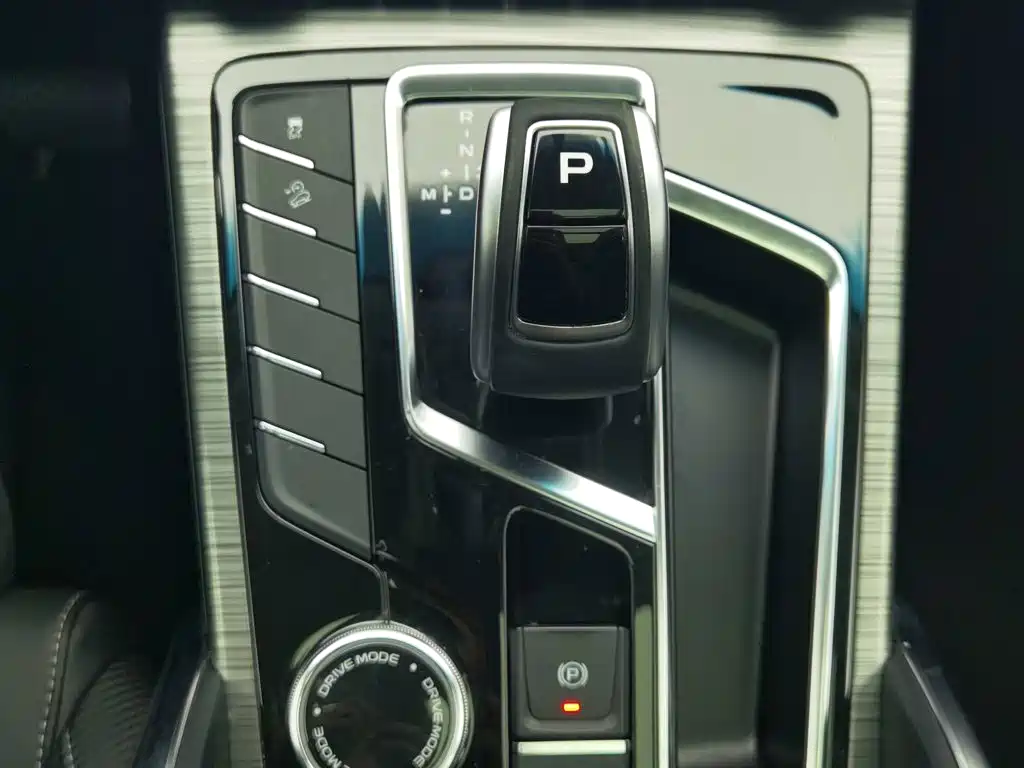 Photo 13 - Geely Boyue