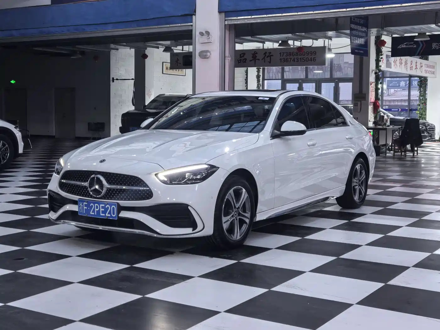 Mercedes-Benz C-Class 2023 Facelift C 200 L Sport Edition фото 3