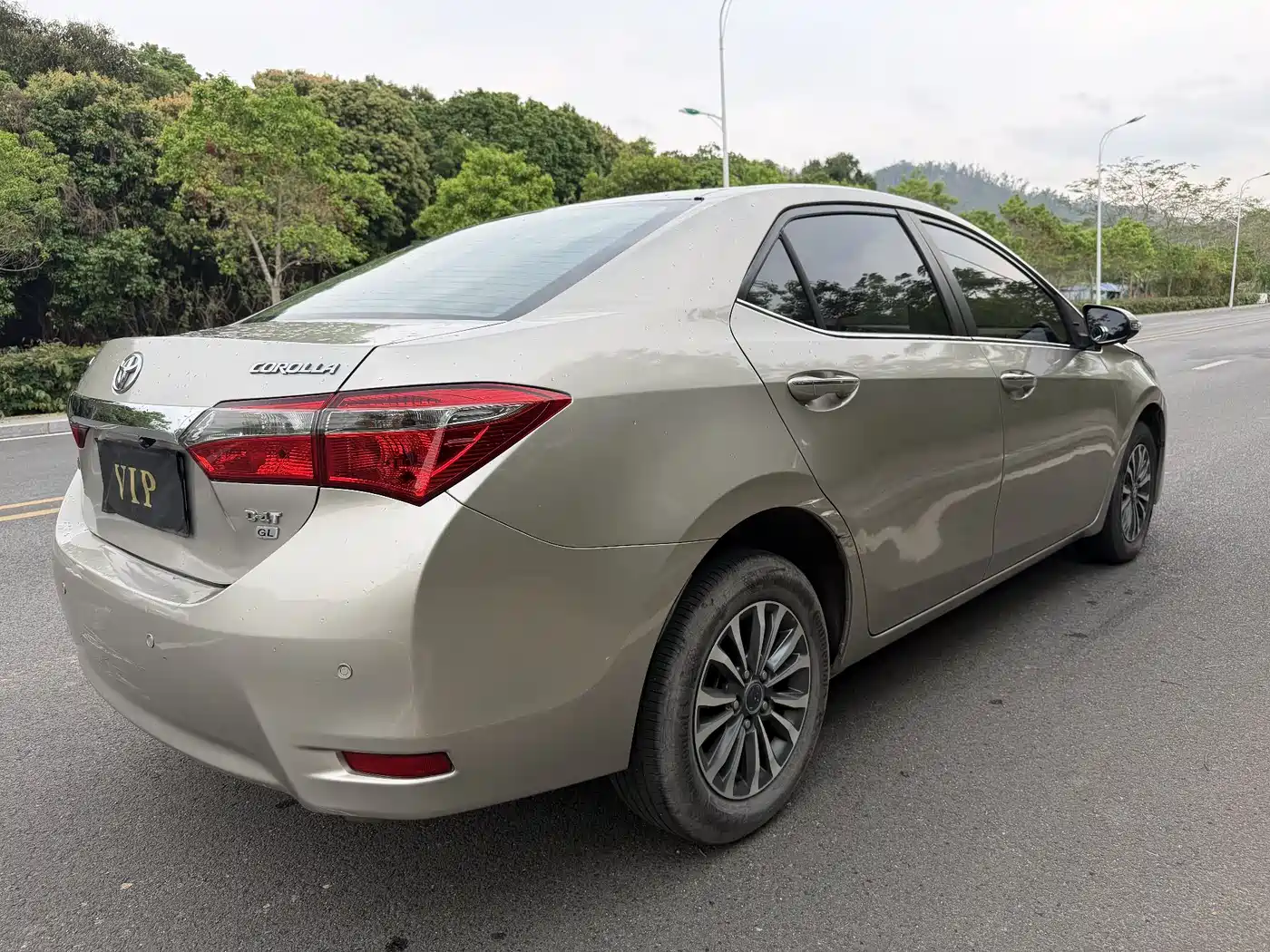 Toyota Corolla 2017 Facelift 1.2T S-CVT GL фото 4