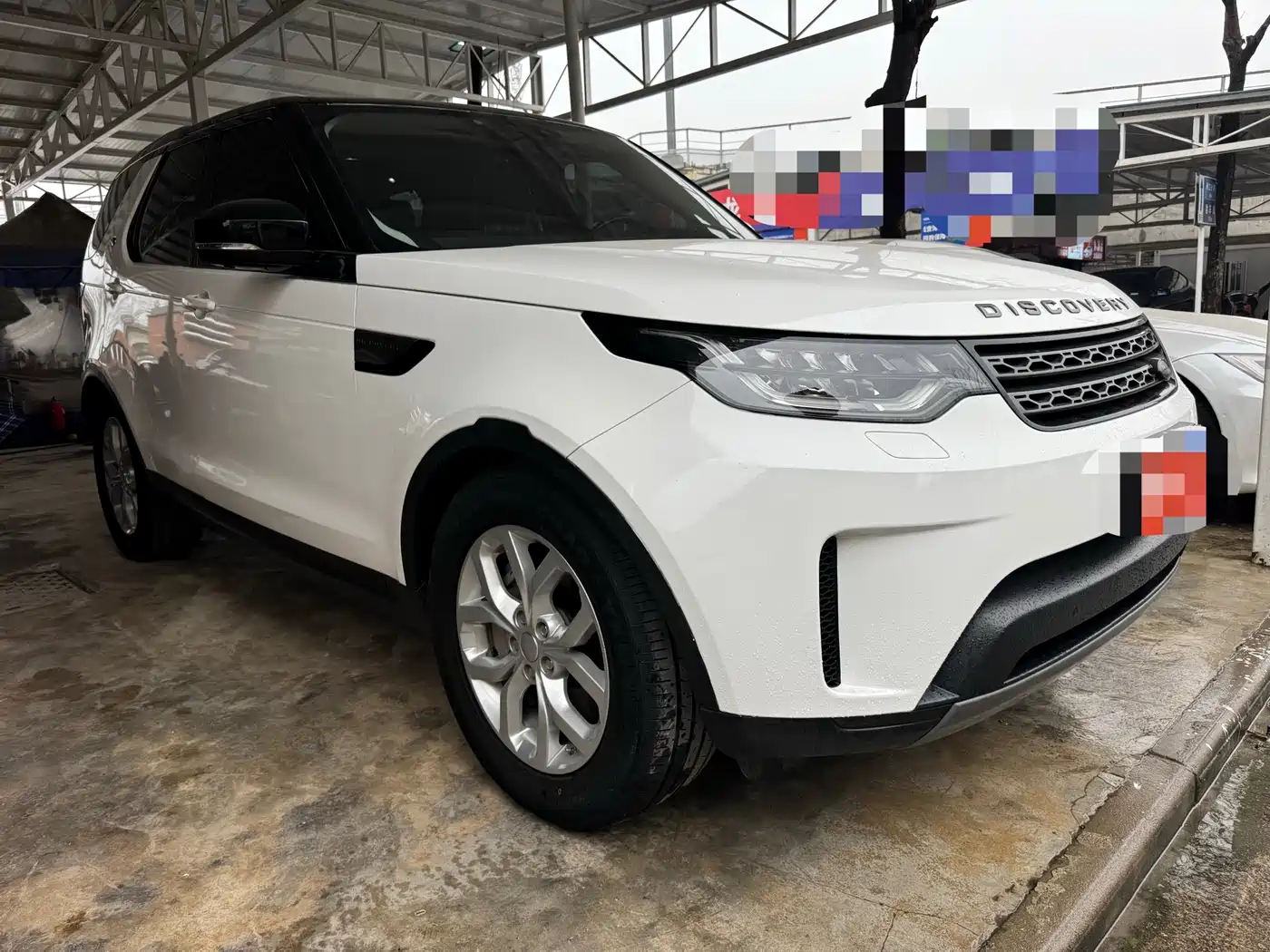 Land Rover Discovery 2017 3.0 SC V6 SE фото 3