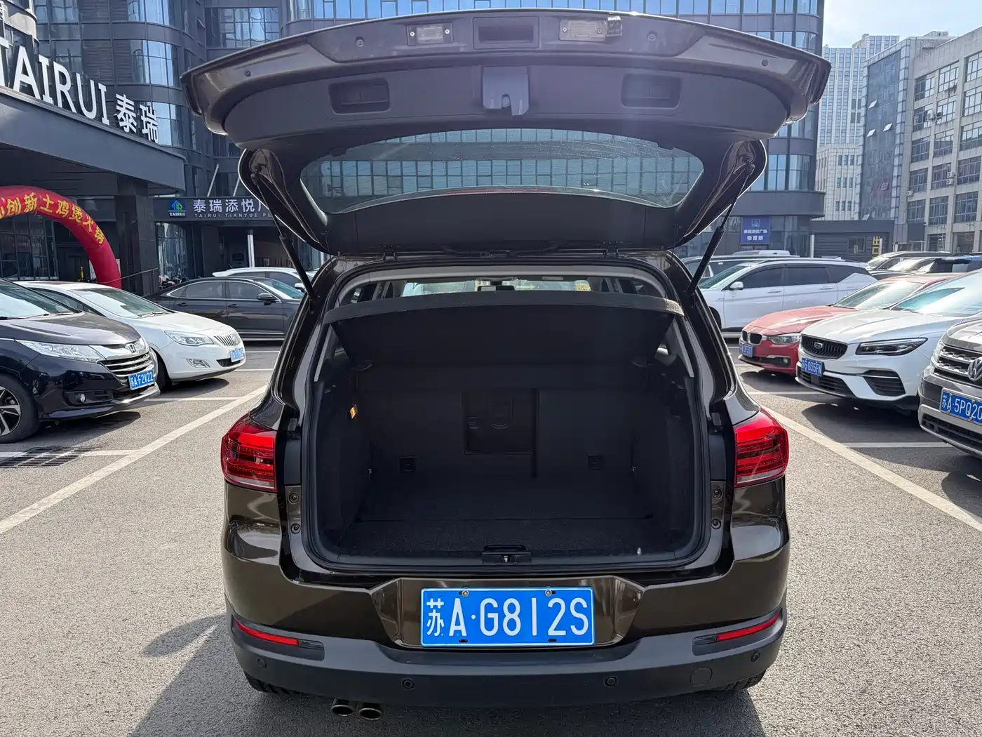 Volkswagen Tiguan 2015 1.8TSI Automatic 2WD Comfortline фото 7