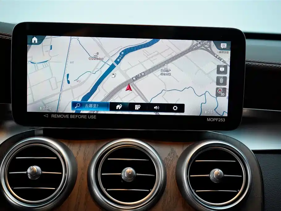 Mercedes-Benz GLC 2022 Facelift GLC 260 L 4MATIC Luxury Model фото 27