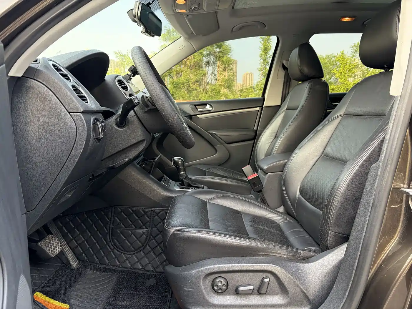 Volkswagen Tiguan 2013 1.8TSI Auto 4WD Luxury фото 4