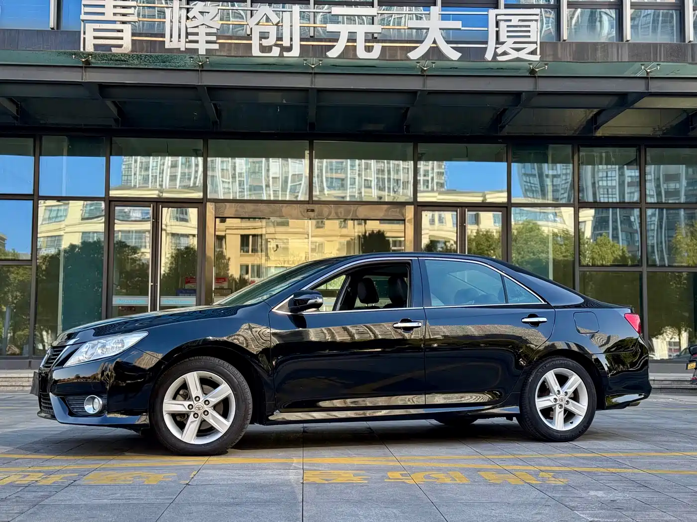 Toyota Camry 2012 Junrui 2.0S Dynamic Edition фото 3