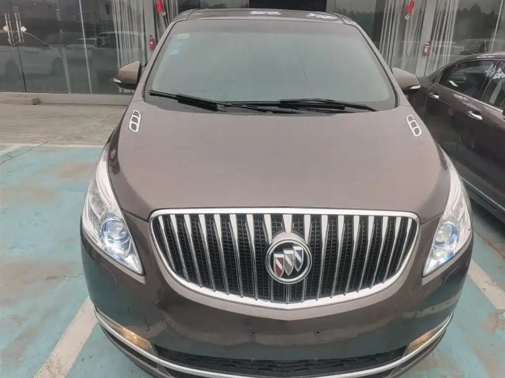 Buick GL8 2014 3.0L XT Luxury Business Flagship фото 3
