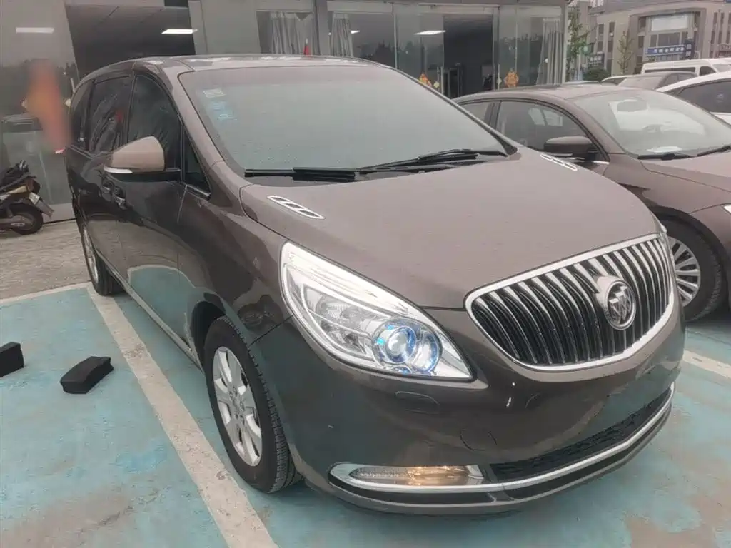 Buick GL8 2014 3.0L XT Luxury Business Flagship фото 4