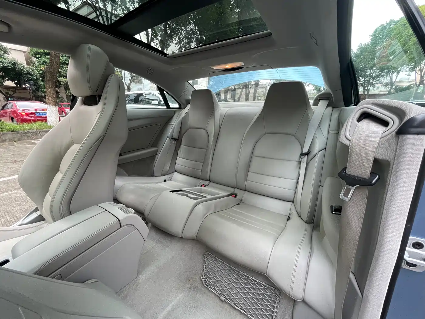 Mercedes-Benz E-Class (Import) 2011 E 260 CGI Coupe фото 19