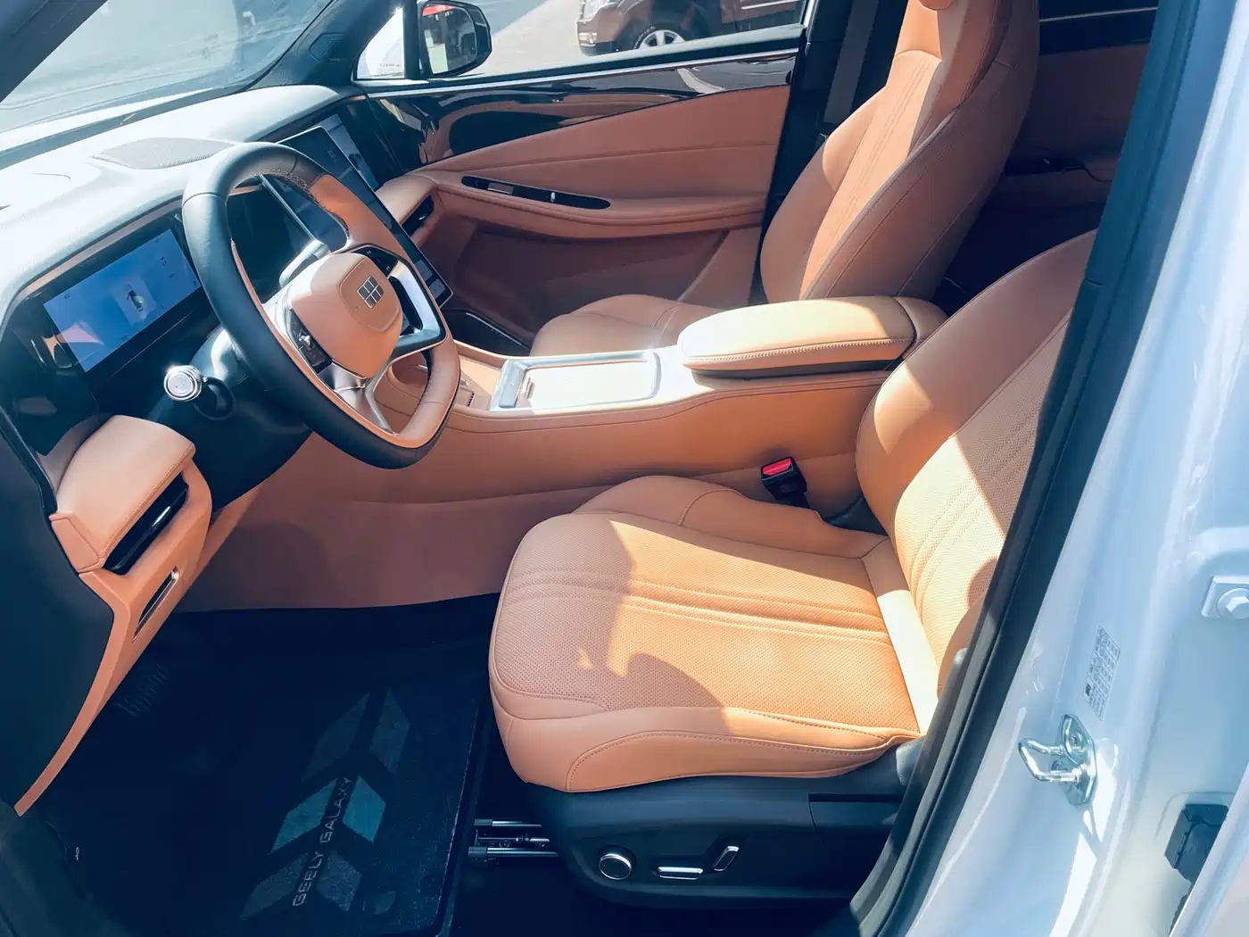 GEELY GALAXY GALAXY L7