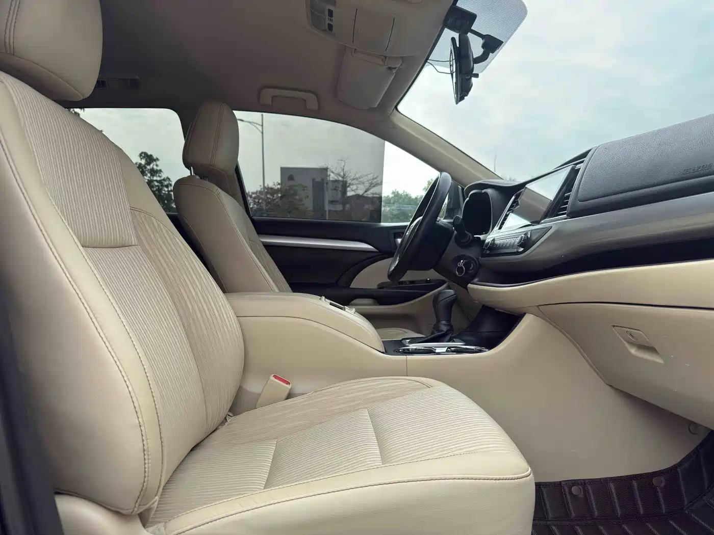 Toyota Highlander 2018 2.0T 2WD Elite 5-seater (China V) фото 22