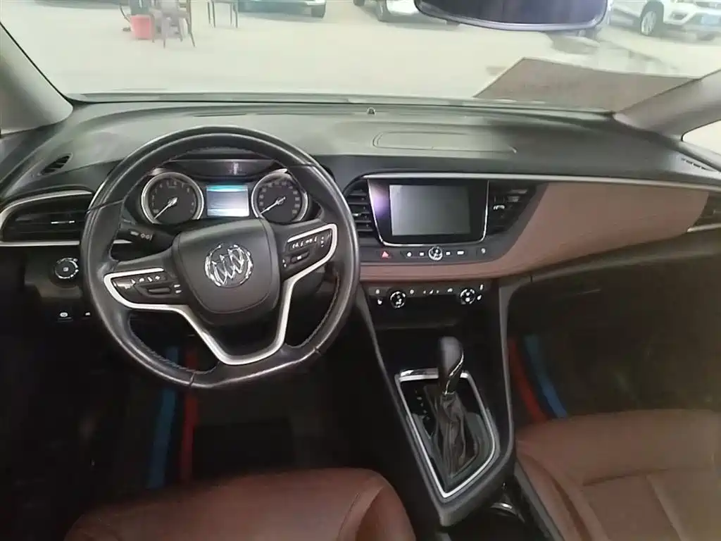 Buick GL6 2019 18T 6-seat Connected Premium China VI фото 10