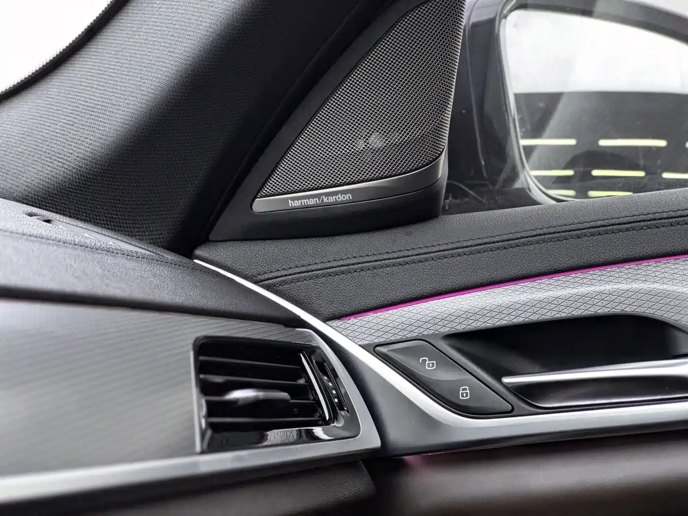 BMW 5 Series (Import) 2020 540i Style Edition M Sport Package фото 15