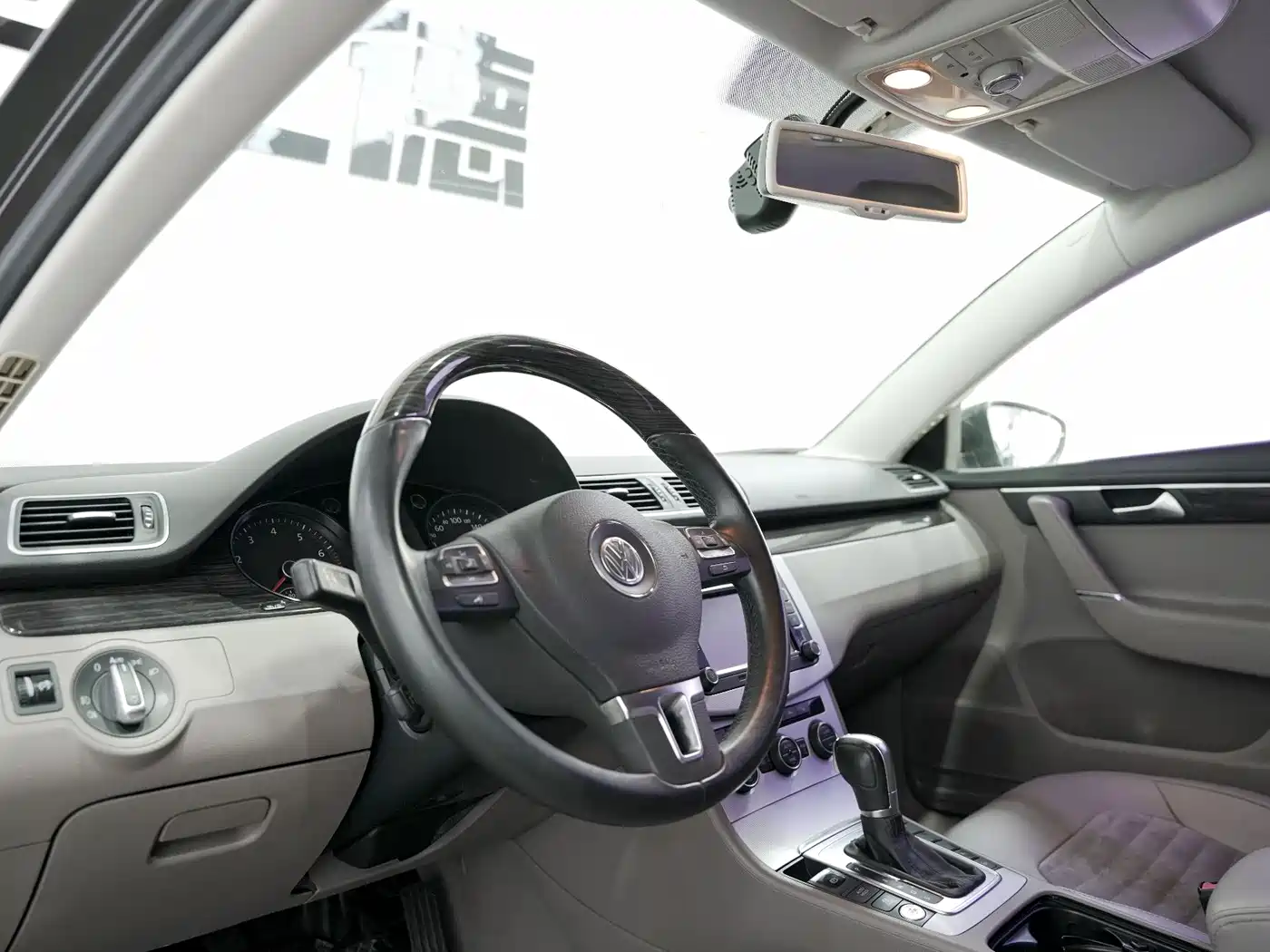 Volkswagen Magotan 2013 2.0TSI Premium фото 11