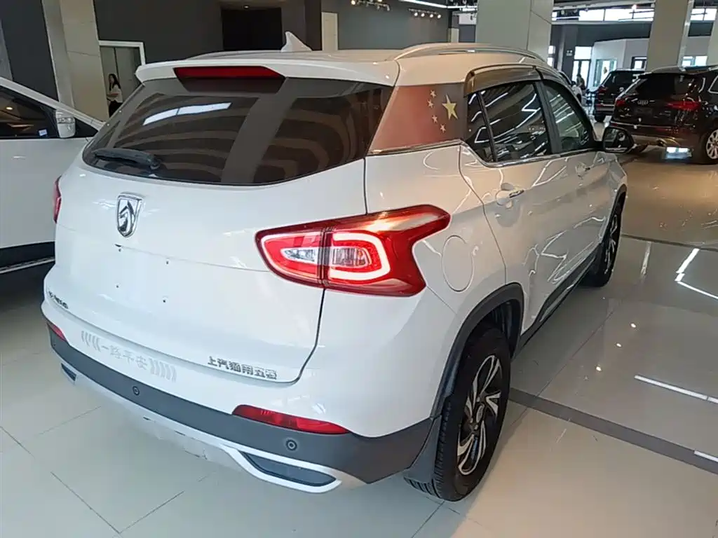 Baojun 510 2017 2017 1.5L Manual Luxury
