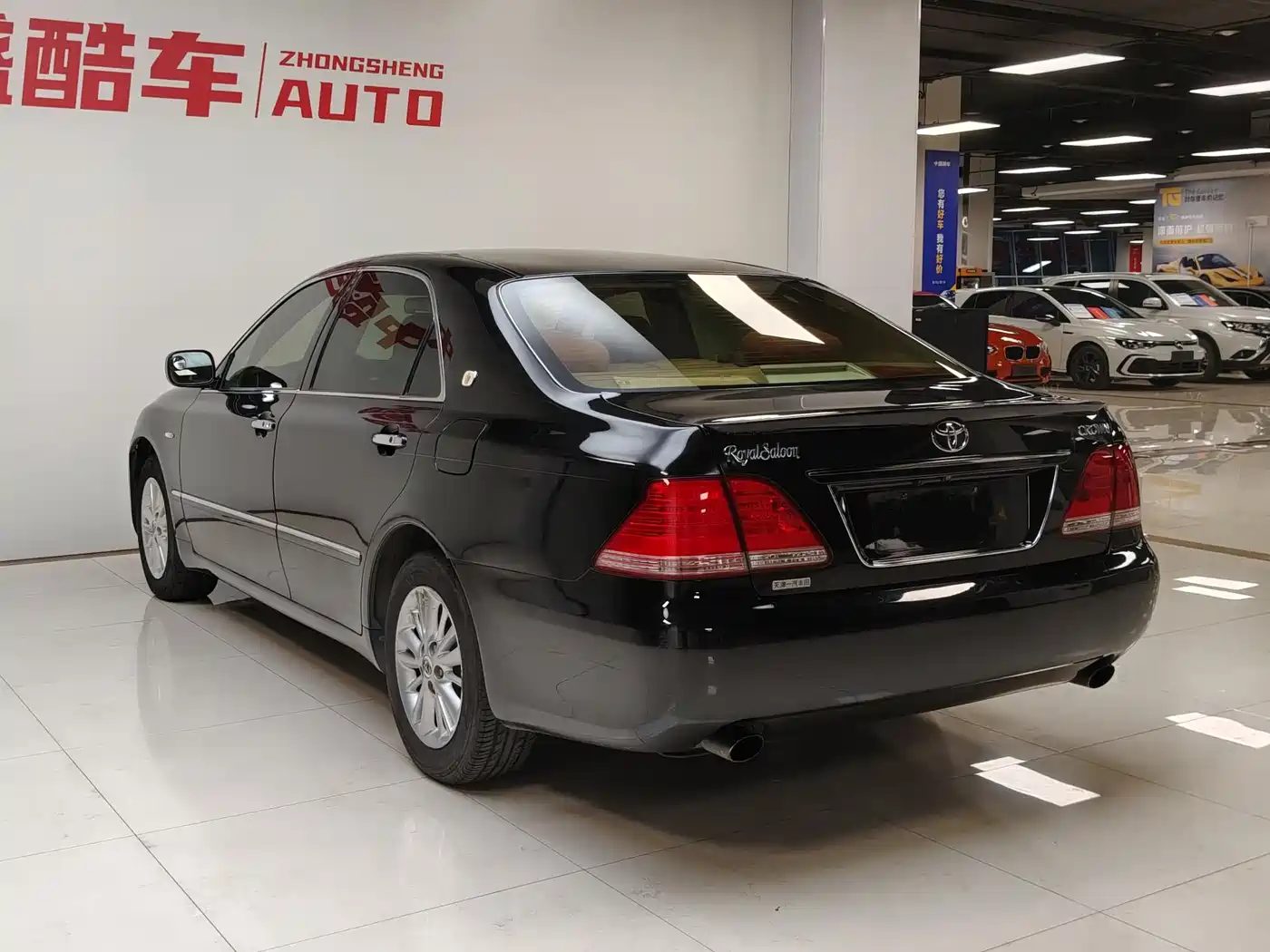 Toyota Crown 2005 Model 3.0L Royal Saloon фото 18