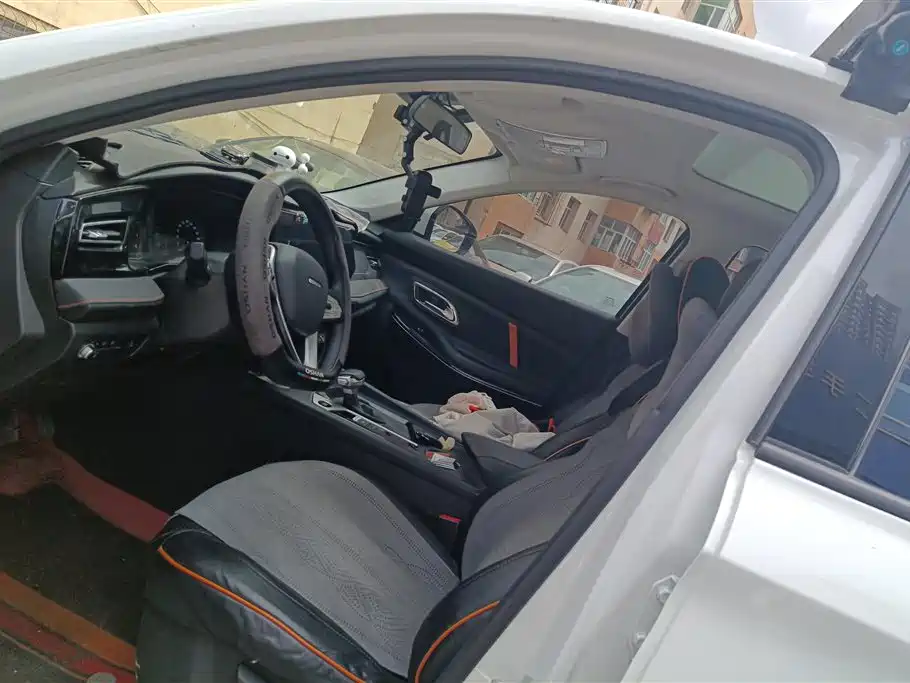 CHANGAN CHANGAN AUCHAN X7 PLUS