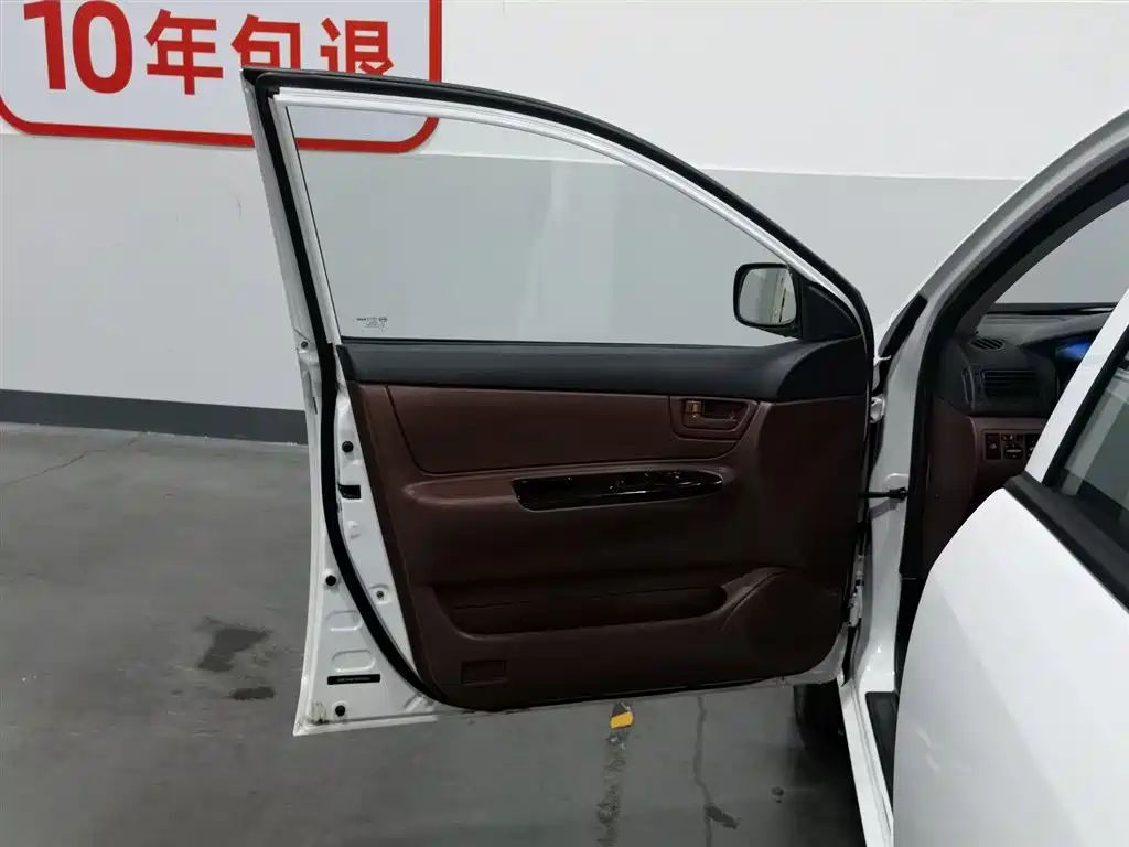 Фото 8 - BYD F3