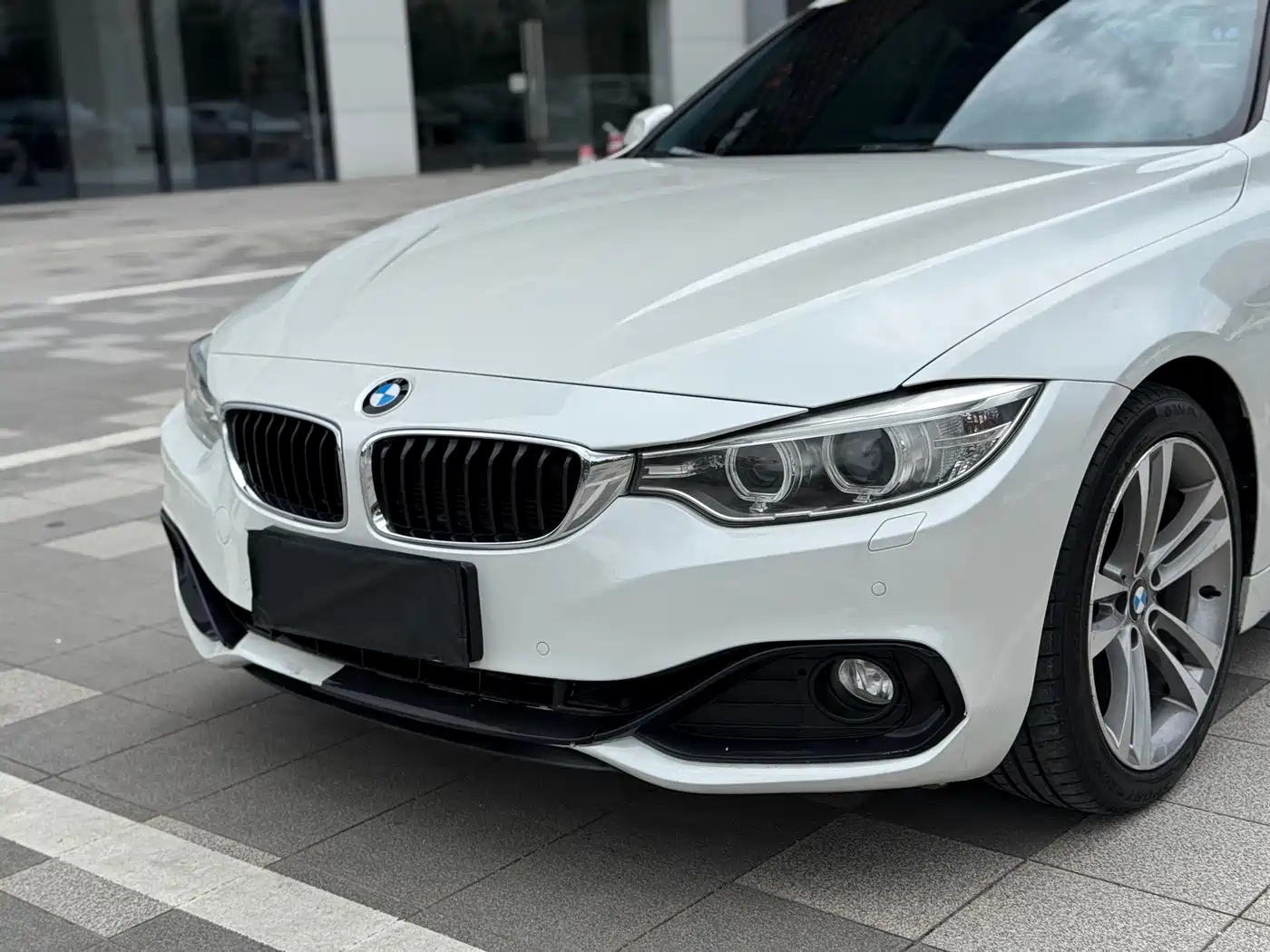 BMW 4 Series 2014 428i xDrive Sport Design Package фото 6