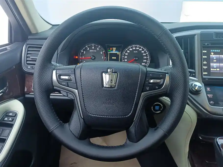 Toyota Crown 2018 2.0T Pioneer Edition фото 15