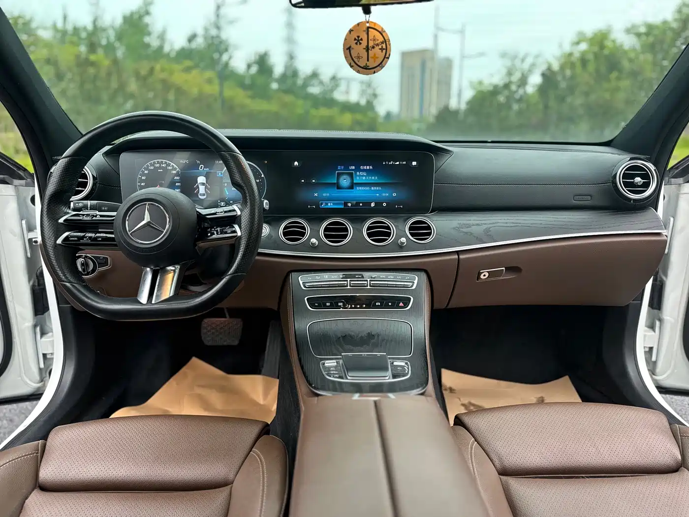 Mercedes-Benz E-Class 2021 Facelift E 260 L Sport фото 10