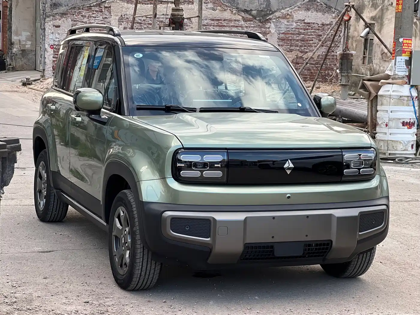 BAOJUN YUE ALSO PLUS