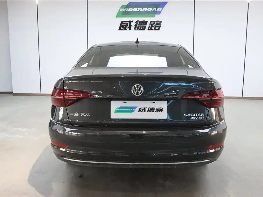 Volkswagen Sagitar 2021 280TSI DSG Surpassing Edition фото 7