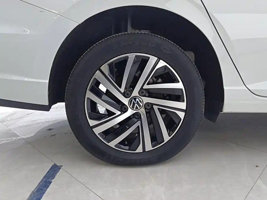 Volkswagen Lavida, миниатюра 6