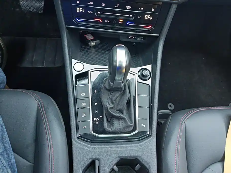 Volkswagen Lavida, миниатюра 16