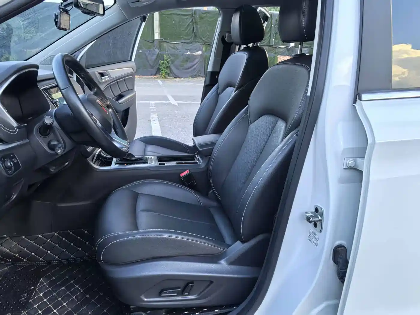 Photo 22 - Roewe RX5