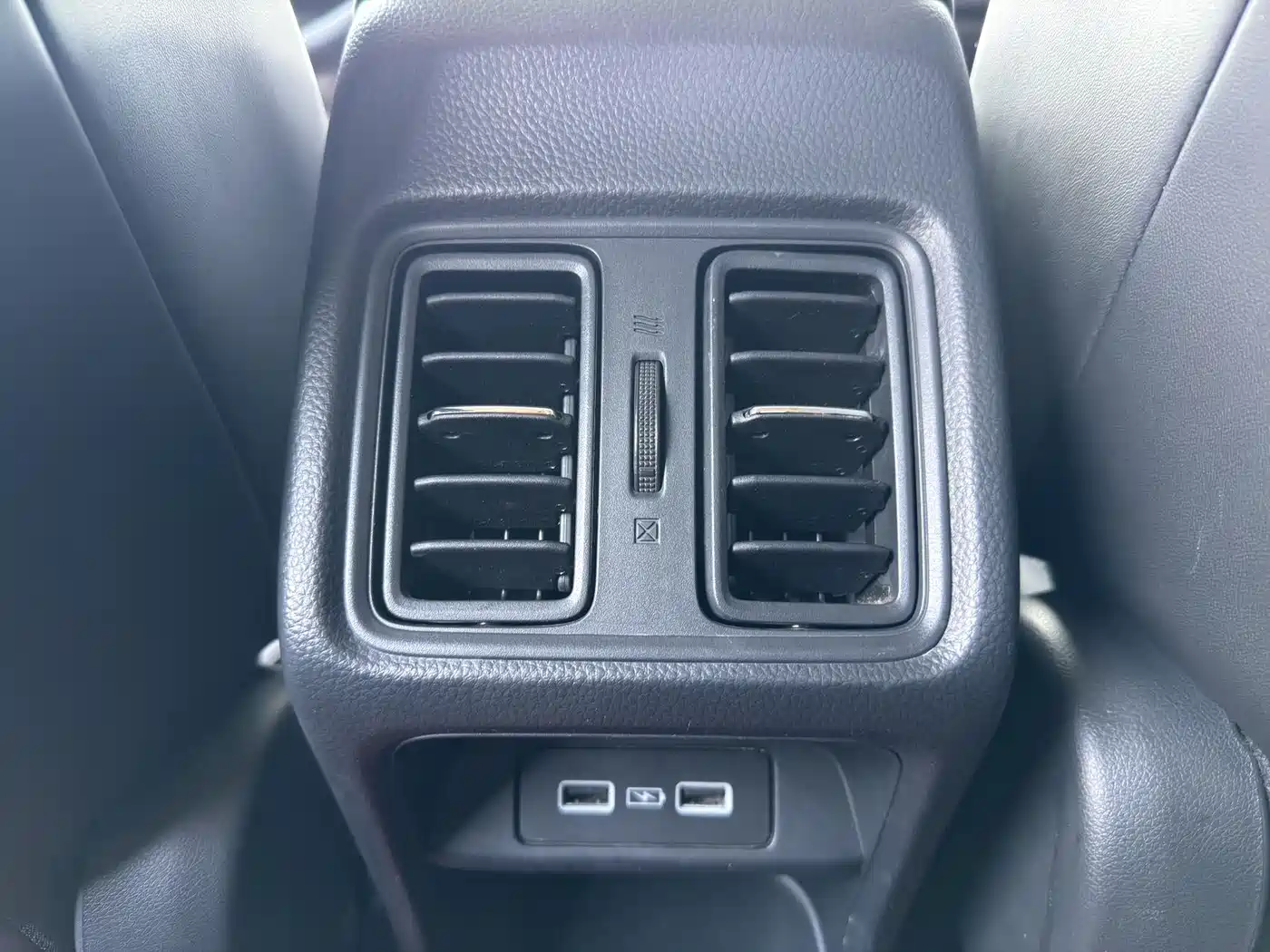 Honda Vezel 2024 2023 1.5L CVT Pioneer Edition