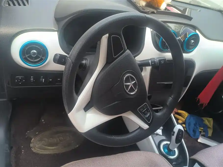 JIANGQI GROUP JAC IEV