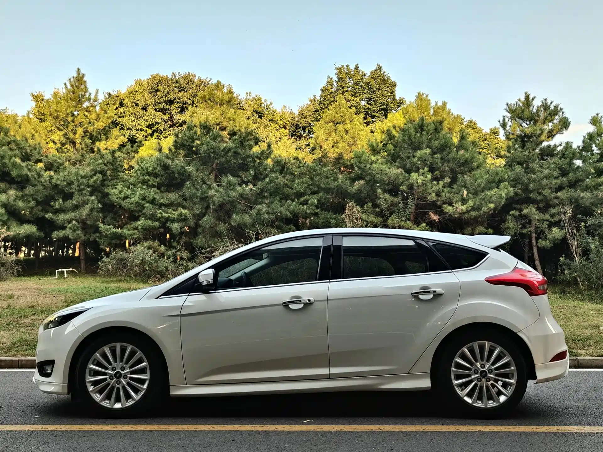 Фото 5 - Ford Focus