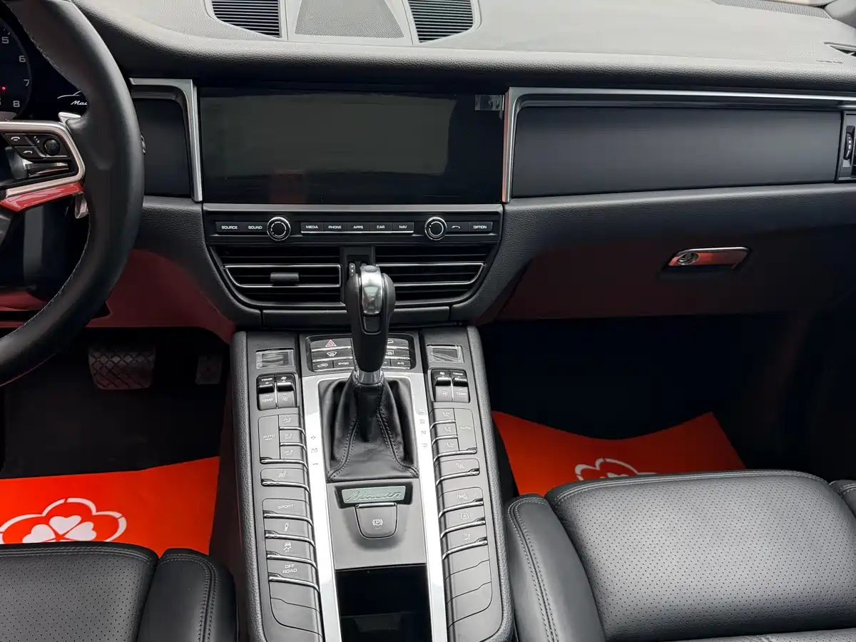 Porsche Macan 2020 Macan 2.0T фото 7