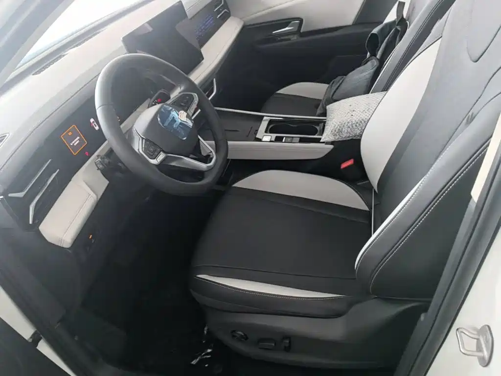 Jetta VS8 2026 2025 Smart Drive Edition