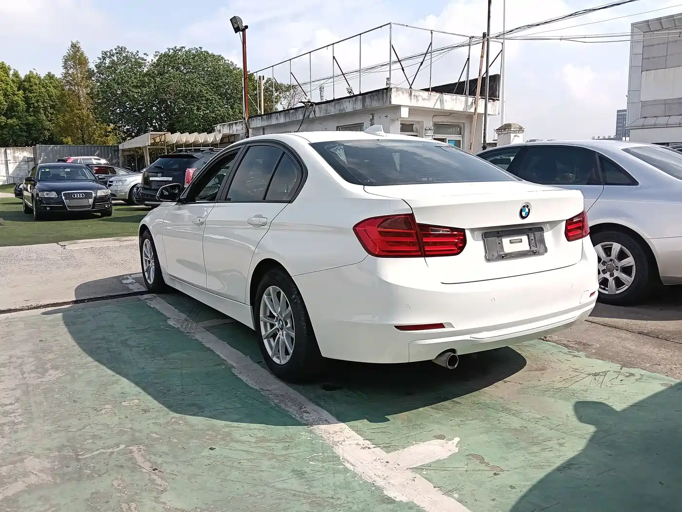 BMW 3 Series 2013 320i Fashion фото 16