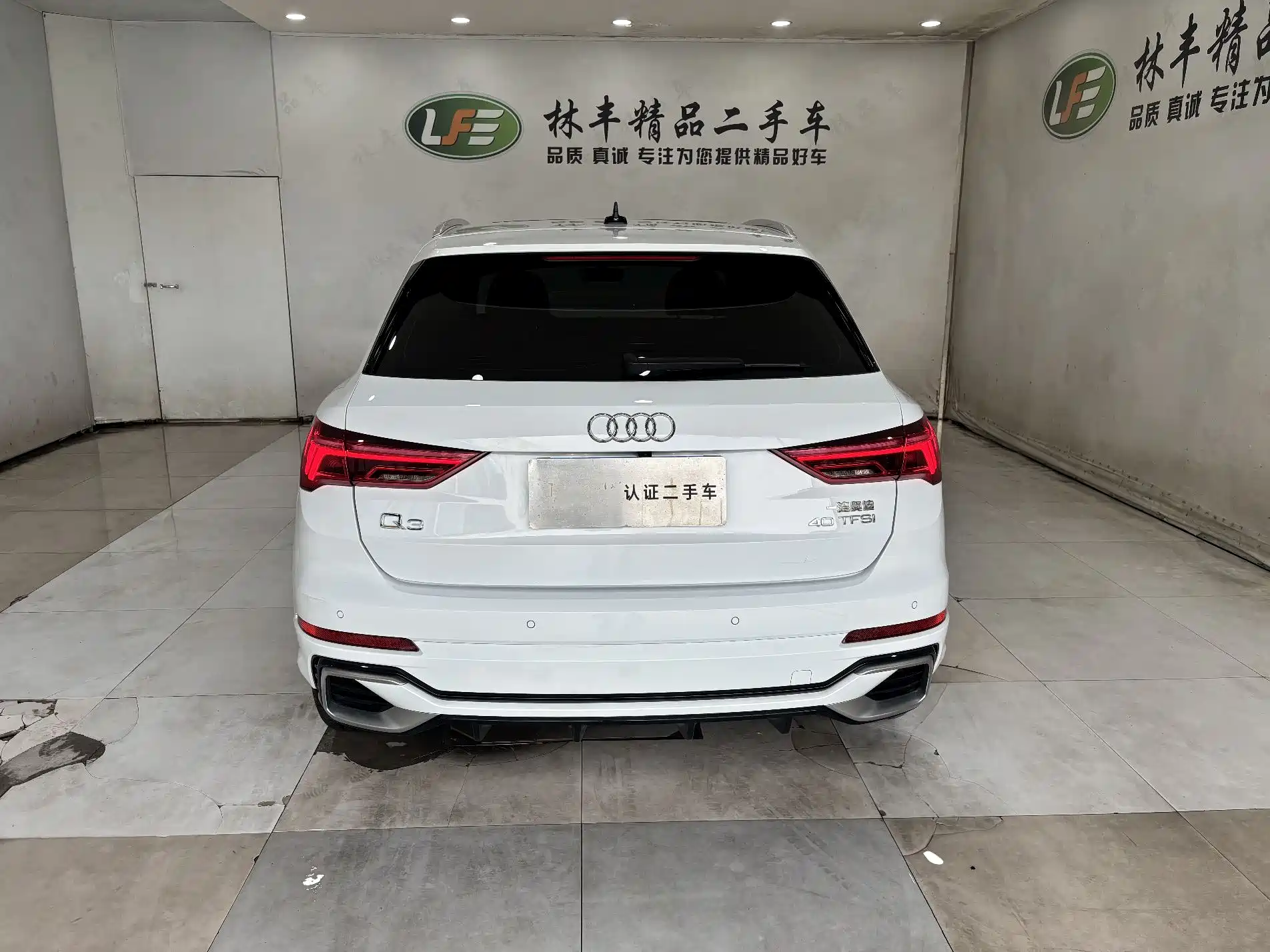 Фото 6 - Audi Q3