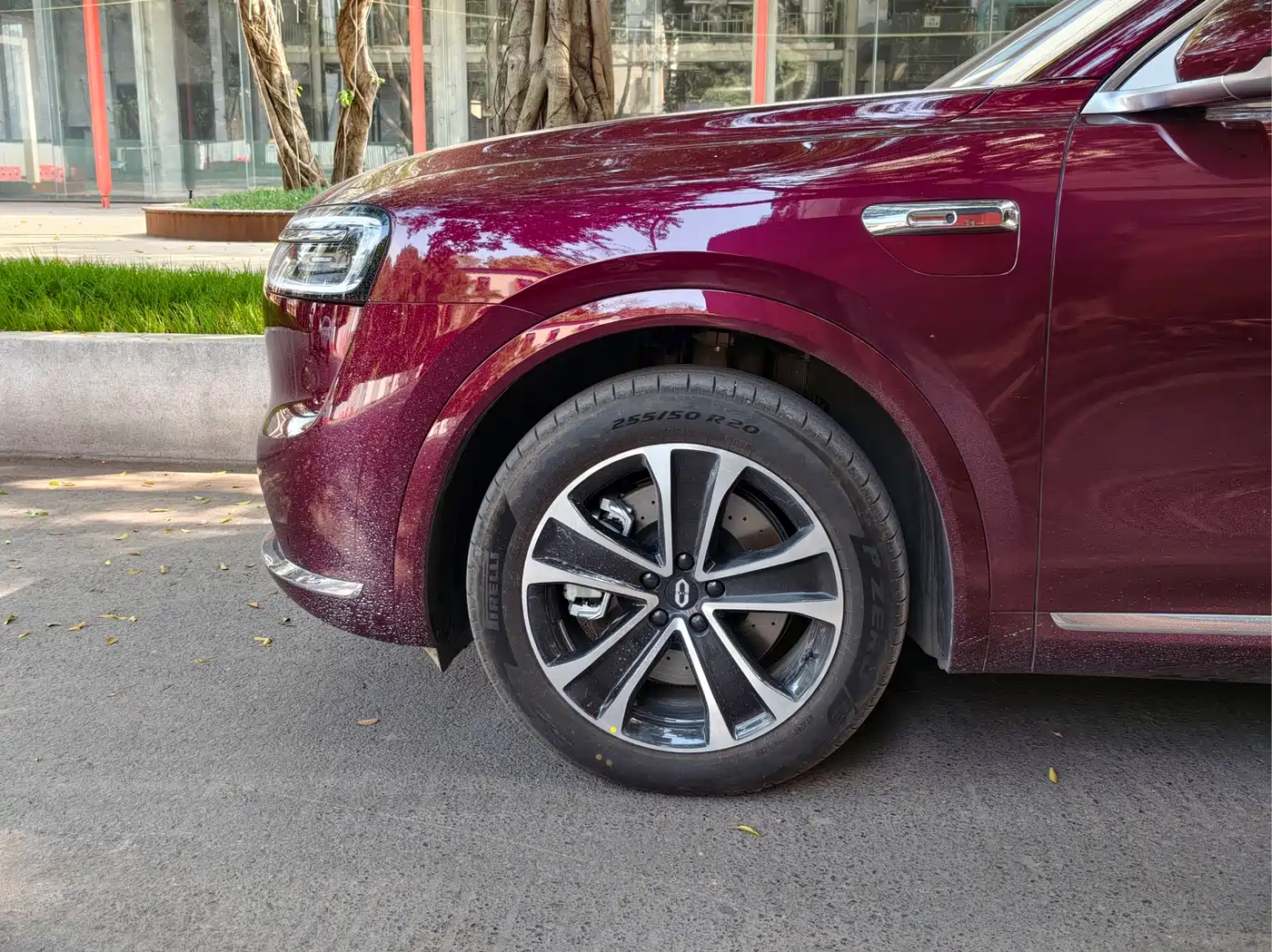 AITO Wenjie AITO M7 2026 Extended Range Max AWD 5-seater фото 30