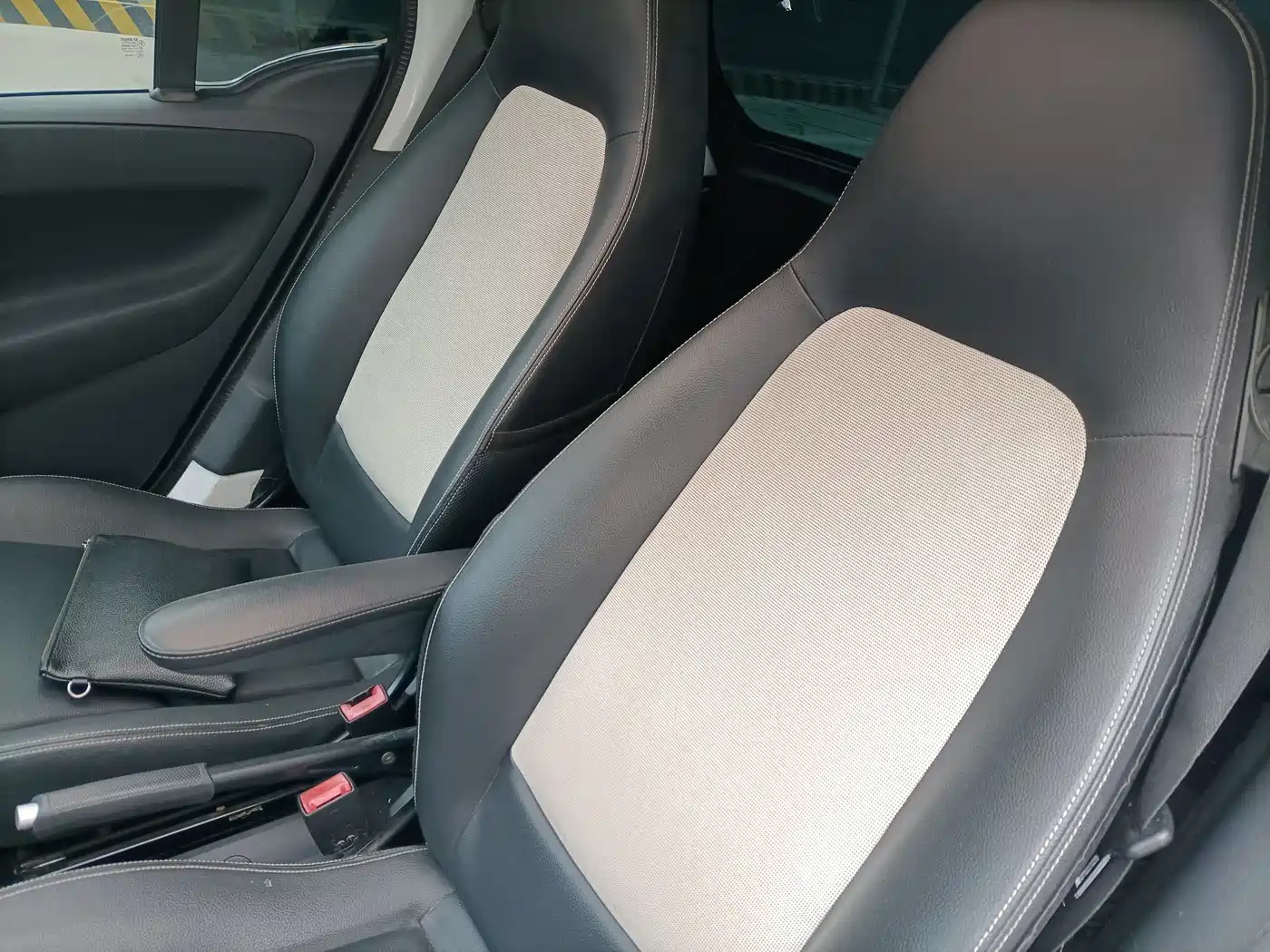 smart fortwo 2013 2012 1.0T Hardtop Passion