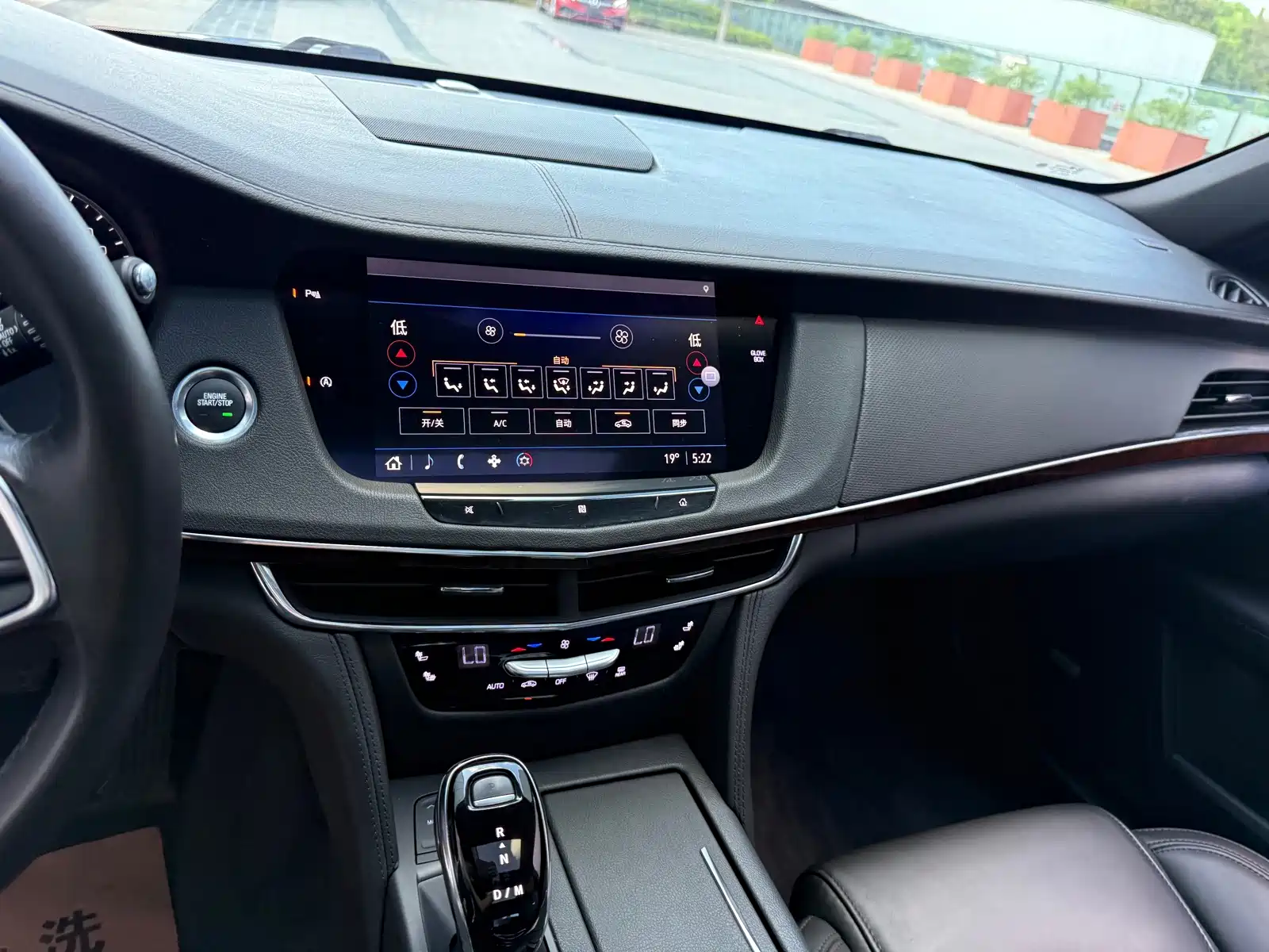 Фото 25 - Cadillac CT6