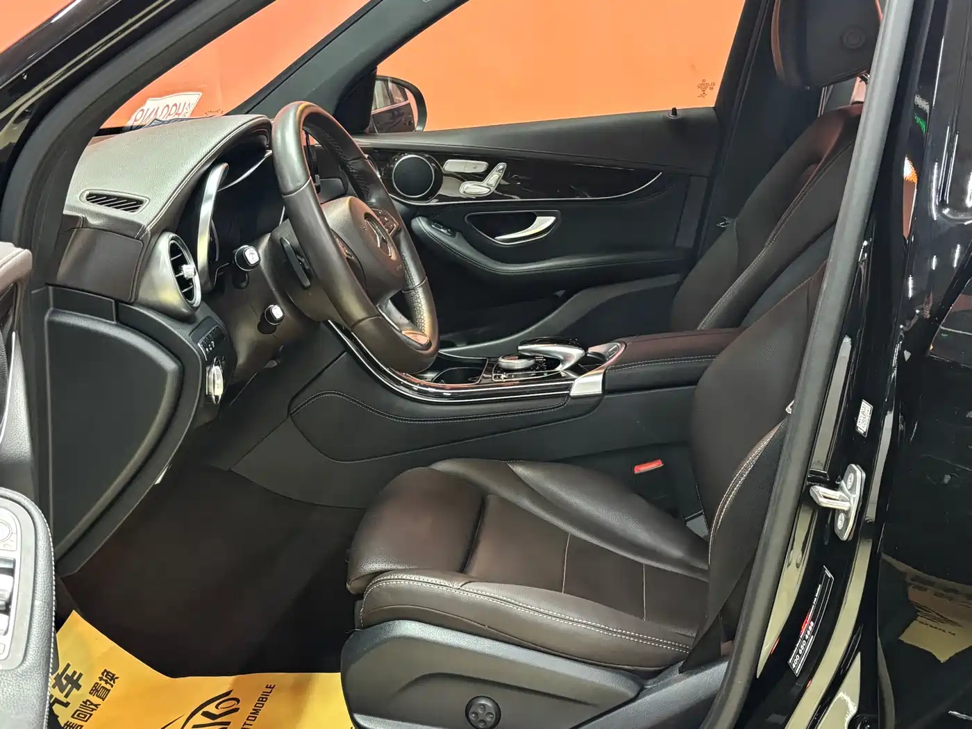 Mercedes-Benz GLC 2016 GLC 260 4MATIC Luxury фото 6