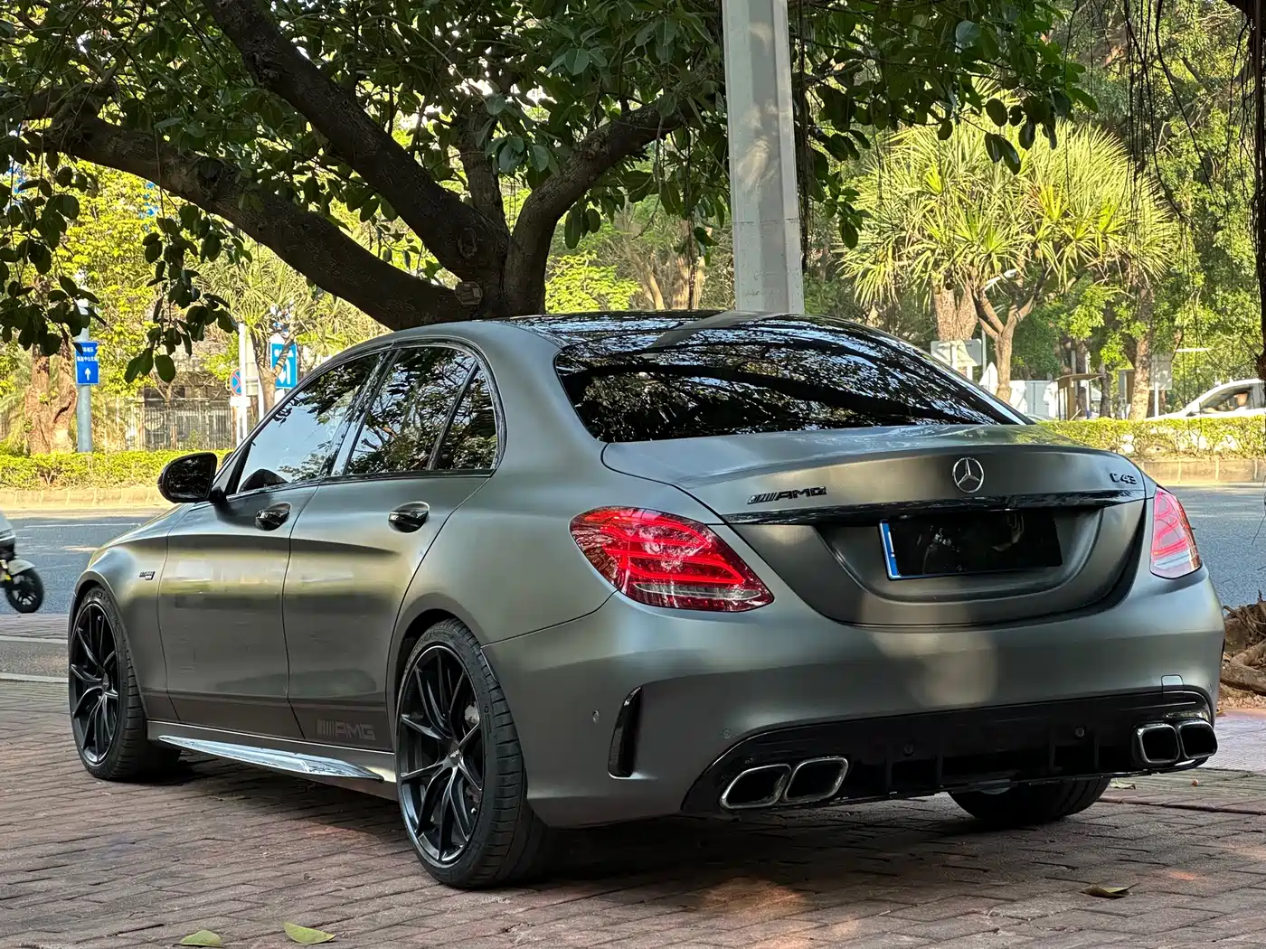 MERCEDES-BENZ C CLASS AMG