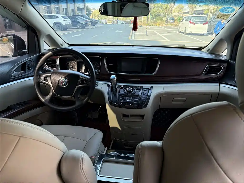 Buick GL8 2017 25S Comfort China V фото 6