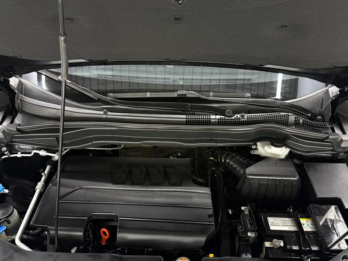Haval M6 2023 PLUS 1.5T DCT Luxury Smart Connect фото 21