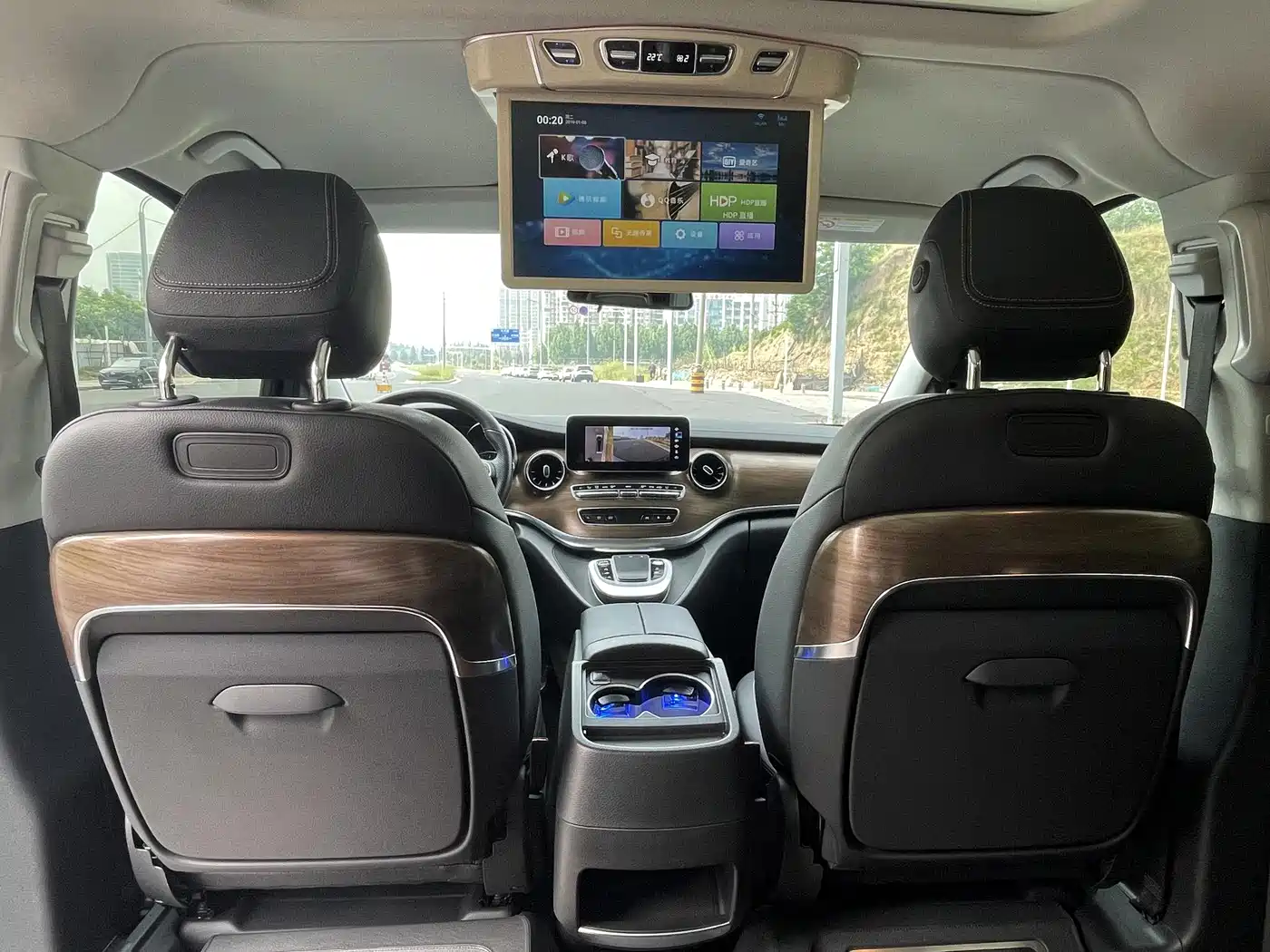 Mercedes-Benz V-Class 2022 V 260 Prestige Edition фото 12