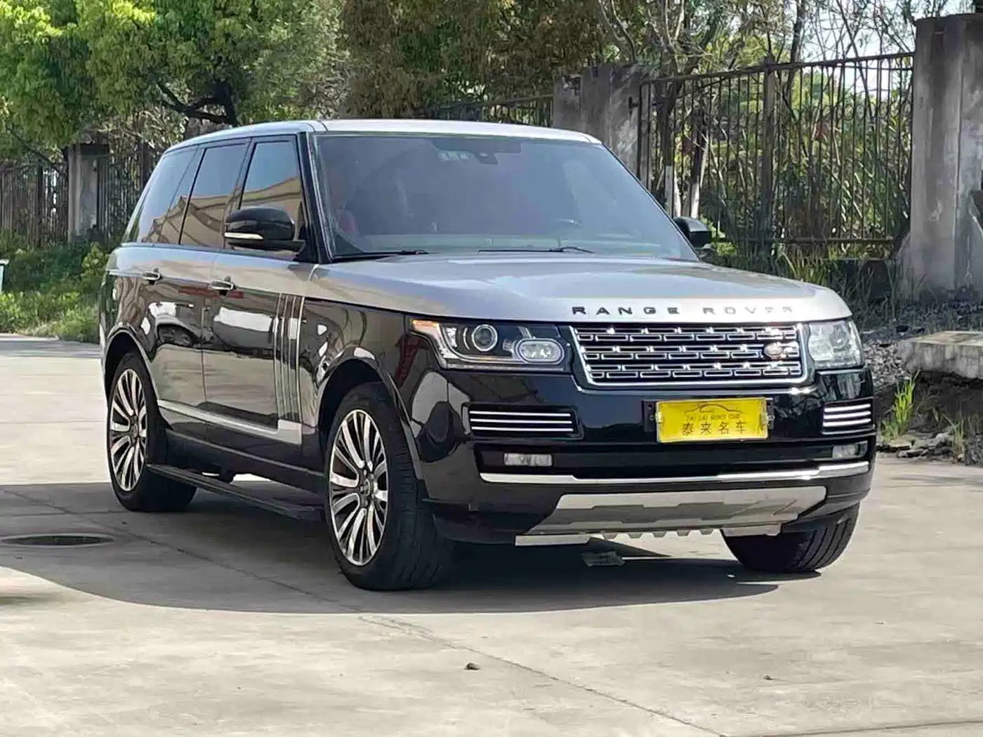 Land Rover Range Rover 2015 3.0 SC V6 Vogue фото 3
