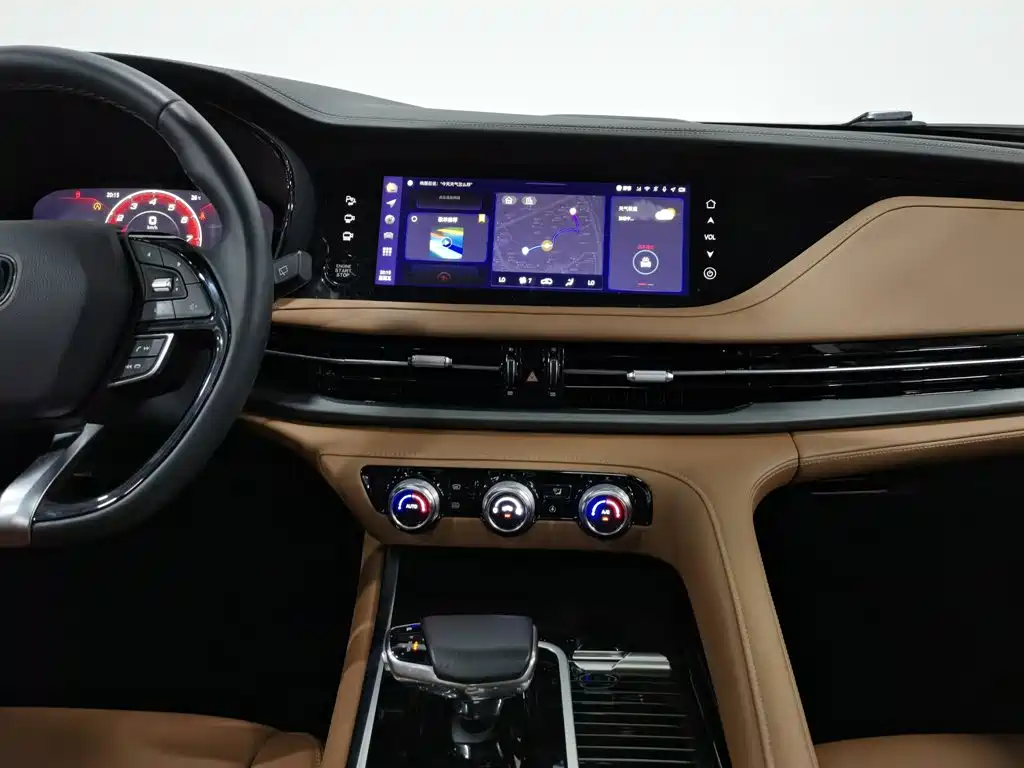 Changan CS95 2023 2023 2.0T 2WD Luxury PLUS