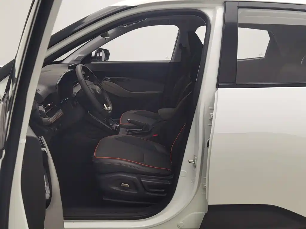Baojun RS-3 2021 2020 1.5L Manual Smart Luxury