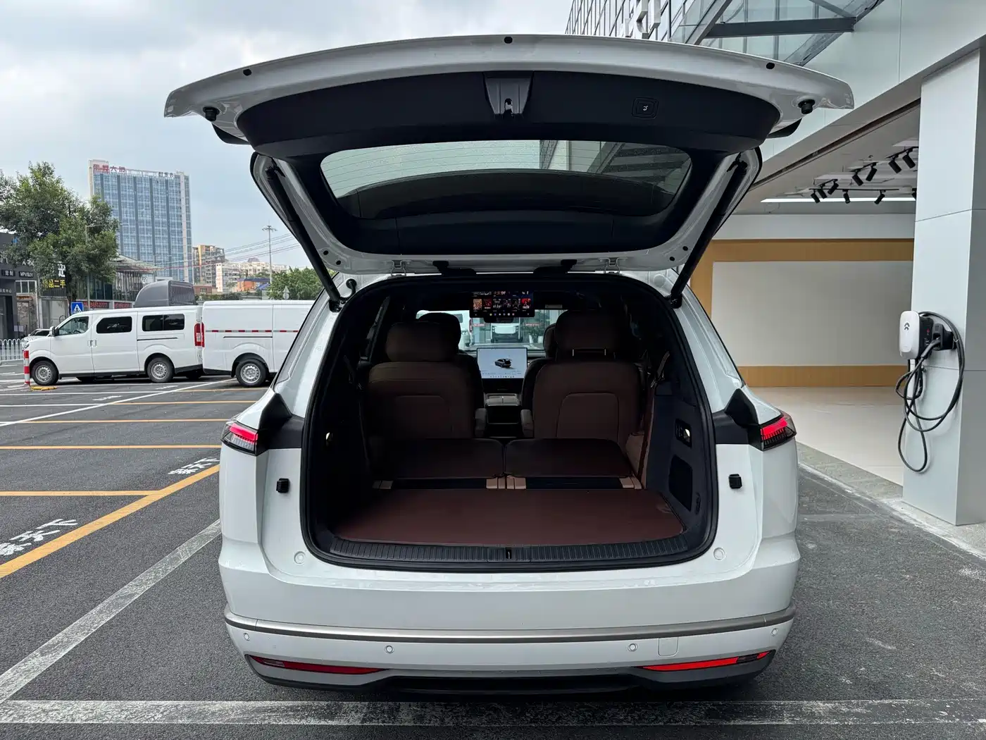 Ledao L90 2025 2025 AWD Base Model